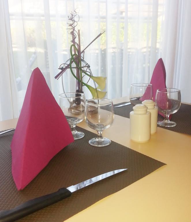 Montalieu-Vercieu Hotel Vallee Bleue מראה חיצוני תמונה