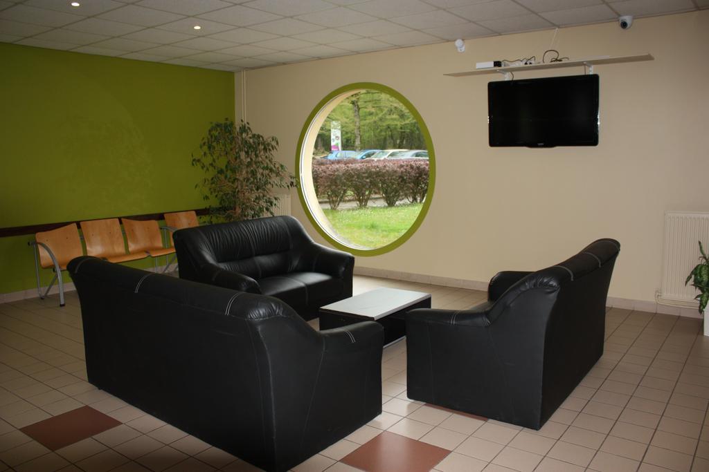Montalieu-Vercieu Hotel Vallee Bleue מראה חיצוני תמונה